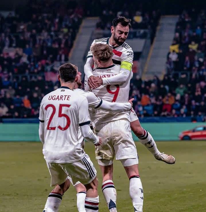 开云体育-切尔西主场大捷，球员赛后激动庆祝胜利，一下发展运行有限设计精华目前需要.-开云体育